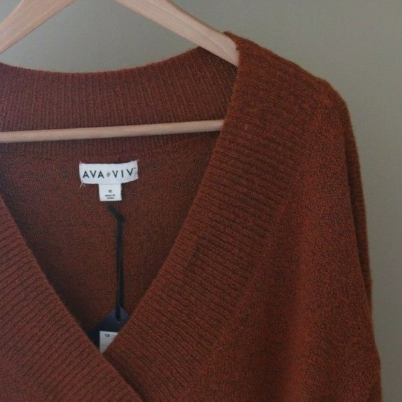Ava & Viv Rust V-Neck Sweater - Picture 3 of 8